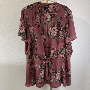 Torrid Pink Floral Kimono top with front tie- Size 3x (3)